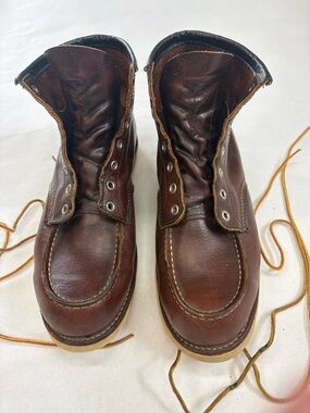 Leather Red Wing boots